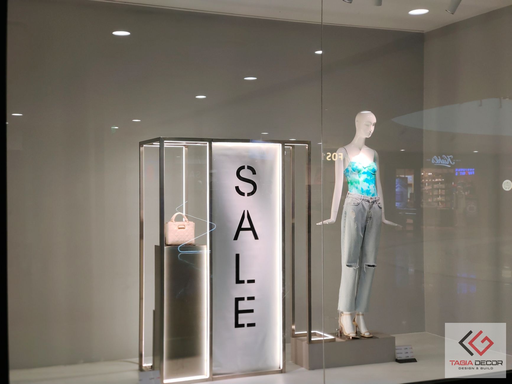 Thiết kế nội thất shop thời trang màu pastel phong cách Hàn Quốc